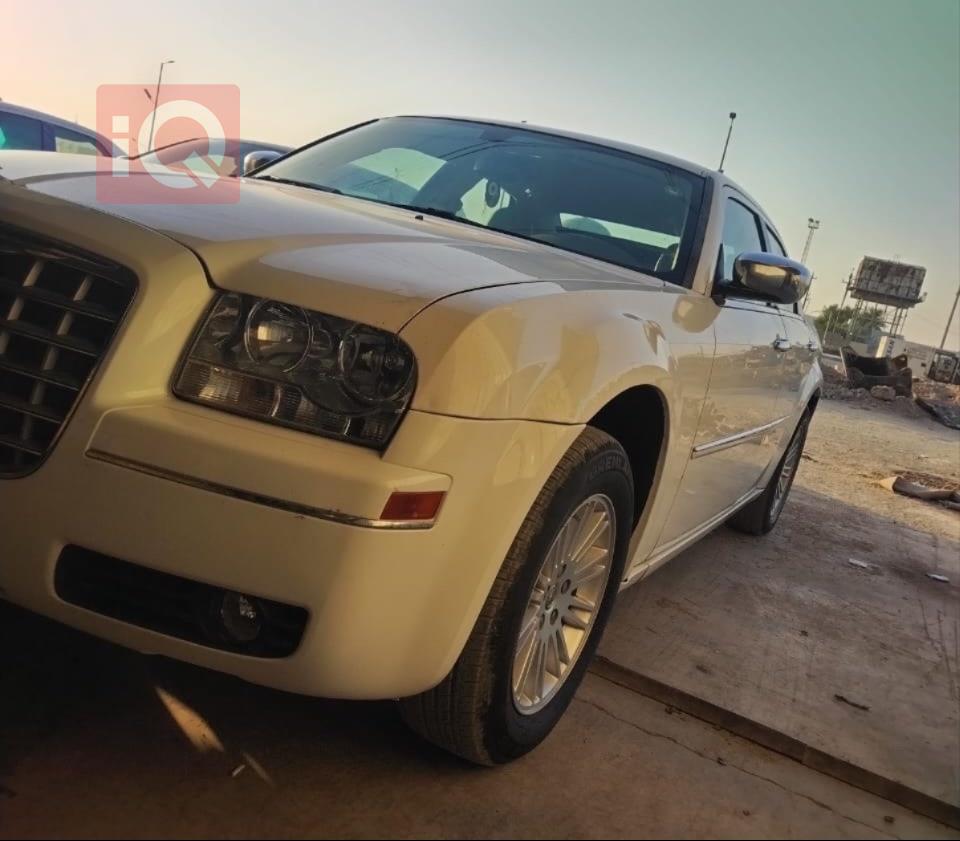 Chrysler 300